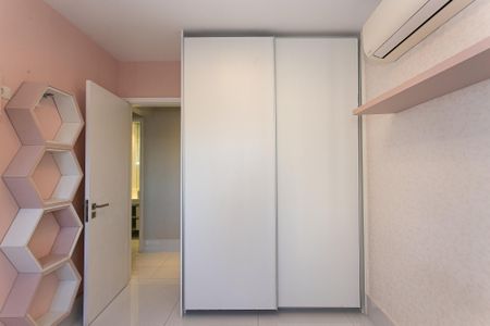 Apartamento para alugar com 95m², 3 quartos e 2 vagas Apartamento para alugar com 95m², 3 quartos e 2 vagasQuarto 2