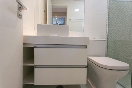 Apartamento para alugar com 95m², 3 quartos e 2 vagas Apartamento para alugar com 95m², 3 quartos e 2 vagasBanheiro Social