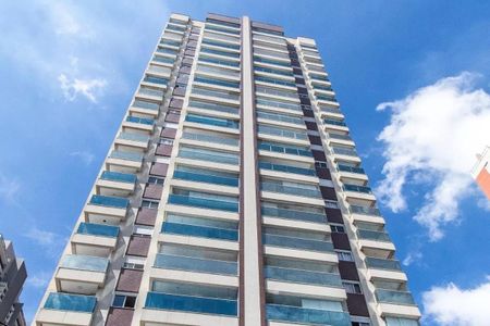 Apartamento para alugar com 95m², 3 quartos e 2 vagas Apartamento para alugar com 95m², 3 quartos e 2 vagasFachada