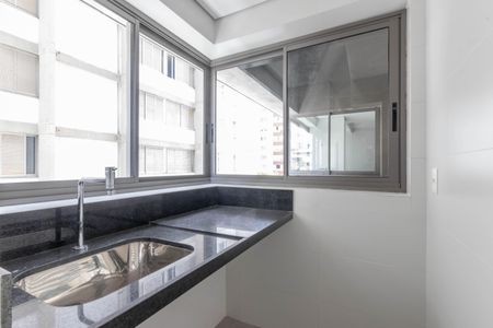 Apartamento à venda com 80m², 2 quartos e 2 vagas Apartamento à venda com 80m², 2 quartos e 2 vagasÁrea de Serviço