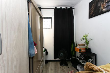 Casa à venda com 441m², 7 quartos e 6 vagas Casa à venda com 441m², 7 quartos e 6 vagasCasa 2 - Quarto 2