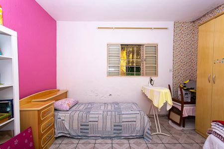 Casa à venda com 441m², 7 quartos e 6 vagas Casa à venda com 441m², 7 quartos e 6 vagasCasa 1 - Quarto 3