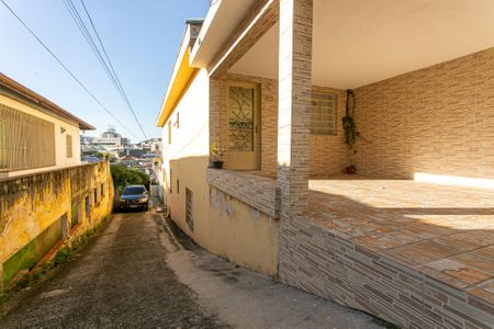Casa à venda com 441m², 7 quartos e 6 vagas Casa à venda com 441m², 7 quartos e 6 vagasGaragem