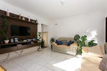Casa à venda com 441m², 7 quartos e 6 vagas Casa à venda com 441m², 7 quartos e 6 vagasCasa 2 - Sala