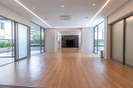 Apartamento à venda com 80m², 2 quartos e 2 vagas Apartamento à venda com 80m², 2 quartos e 2 vagasÁrea comum - Salão de festas