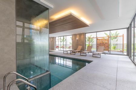 Apartamento à venda com 80m², 2 quartos e 2 vagas Apartamento à venda com 80m², 2 quartos e 2 vagasSauna