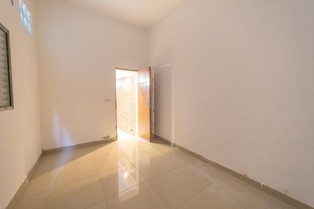 Quarto 1 de casa para alugar com 2 quartos, 58m² em Jardim Gonzaga, São Paulo