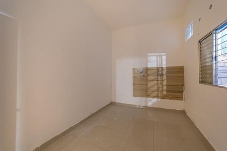 Quarto 1 de casa para alugar com 2 quartos, 58m² em Jardim Gonzaga, São Paulo