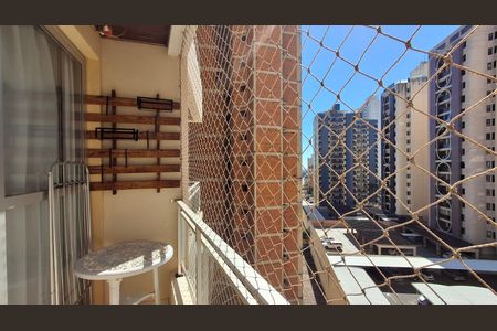 Apartamento à venda com 75m², 3 quartos e 1 vagaVaranda