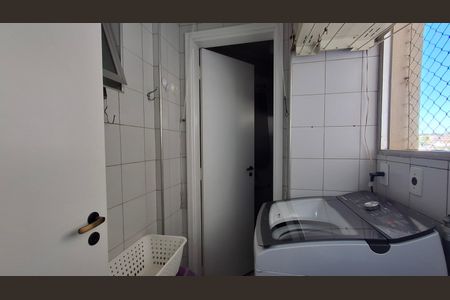 Apartamento à venda com 75m², 3 quartos e 1 vagaÁrea de Serviço