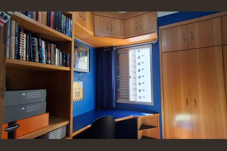 Apartamento à venda com 75m², 3 quartos e 1 vagaQuarto 2