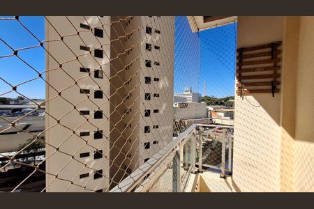 Apartamento à venda com 75m², 3 quartos e 1 vagaVaranda