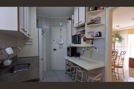 Apartamento à venda com 75m², 3 quartos e 1 vagaCozinha