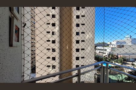 Apartamento à venda com 75m², 3 quartos e 1 vagaSuíte