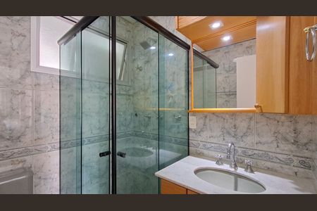 Apartamento à venda com 75m², 3 quartos e 1 vagaBanheiro da Suíte