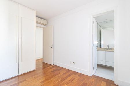 Apartamento para alugar com 173m², 3 quartos e 3 vagasQuarto Suíte 2