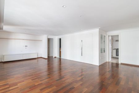 Apartamento para alugar com 173m², 3 quartos e 3 vagasSala
