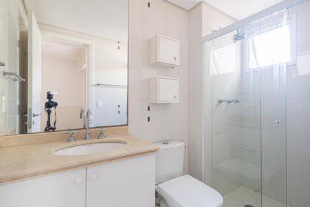 Apartamento para alugar com 173m², 3 quartos e 3 vagasBanheiro da Suíte 2