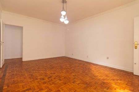 Apartamento à venda com 100m², 3 quartos e sem vaga Apartamento à venda com 100m², 3 quartos e sem vagaSala