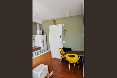 Apartamento para alugar com 40m², 2 quartos e sem vagaDetalhe - Sala e Sala de Jantar
