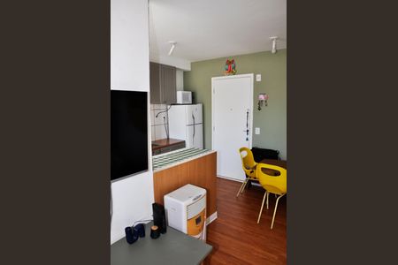 Apartamento para alugar com 40m², 2 quartos e sem vagaDetalhe - Sala e Sala de Jantar