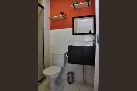 Apartamento para alugar com 40m², 2 quartos e sem vagaDetalhe - Banheiro Social