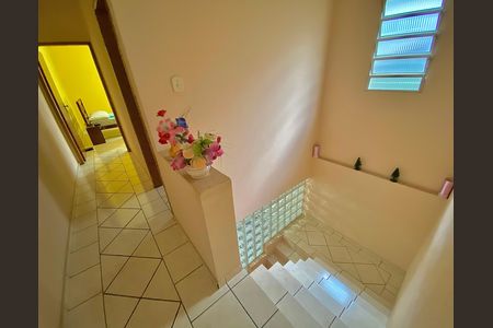 Casa à venda com 100m², 3 quartos e 2 vagas