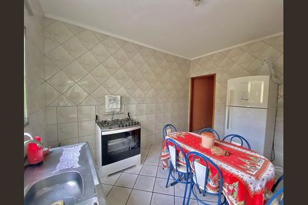 Casa à venda com 100m², 3 quartos e 2 vagas