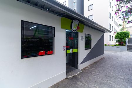 Apartamento para alugar com 61m², 3 quartos e 1 vagaMini mercado