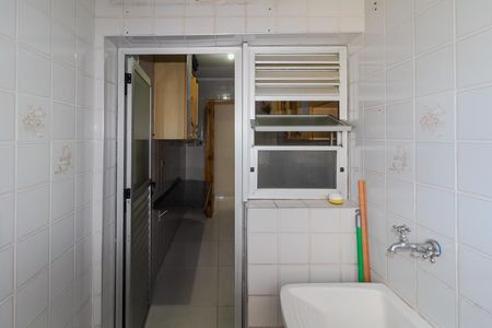 Apartamento para alugar com 61m², 3 quartos e 1 vagaÁrea de Serviço