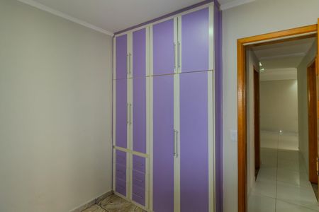 Apartamento para alugar com 61m², 3 quartos e 1 vagaQuarto 3