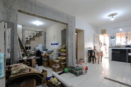 Sala de casa para alugar com 4 quartos, 150m² em Vila Brasileira, Mogi das Cruzes
