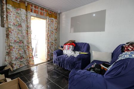 Casa para alugar com 150m², 4 quartos e 3 vagas Casa para alugar com 150m², 4 quartos e 3 vagasSala
