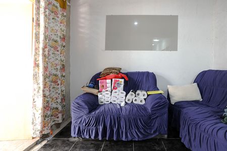 Casa para alugar com 150m², 4 quartos e 3 vagas Casa para alugar com 150m², 4 quartos e 3 vagasSala