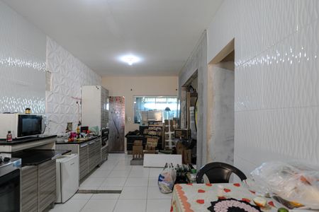 Cozinha de casa para alugar com 4 quartos, 150m² em Vila Brasileira, Mogi das Cruzes