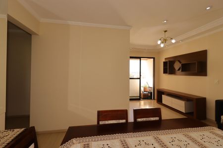 Apartamento para alugar com 71m², 3 quartos e 1 vagaSala