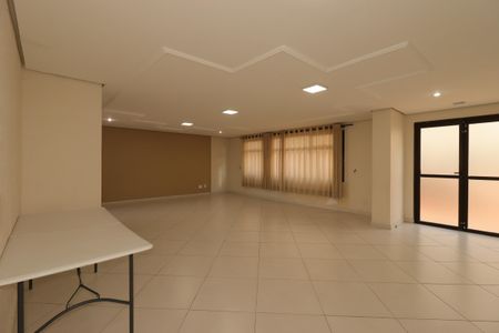 Apartamento para alugar com 71m², 3 quartos e 1 vagaÁrea Comum - Salão de Festa