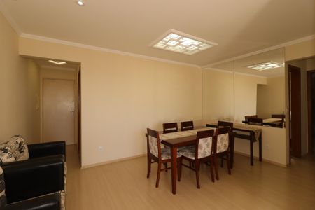 Apartamento para alugar com 71m², 3 quartos e 1 vagaSala