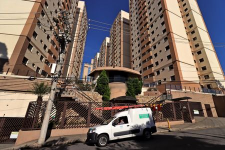 Apartamento para alugar com 71m², 3 quartos e 1 vagaFachada