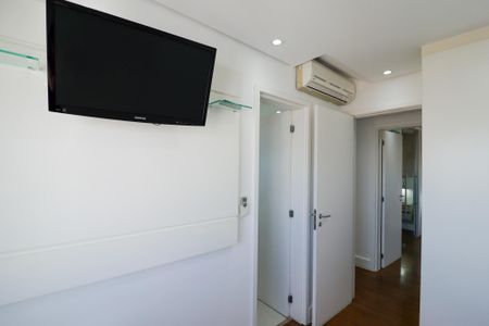 Apartamento à venda com 139m², 3 quartos e 2 vagas Apartamento à venda com 139m², 3 quartos e 2 vagasSuíte 1