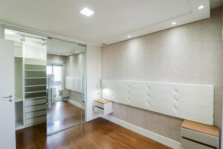Apartamento à venda com 139m², 3 quartos e 2 vagas Apartamento à venda com 139m², 3 quartos e 2 vagasSuíte 2