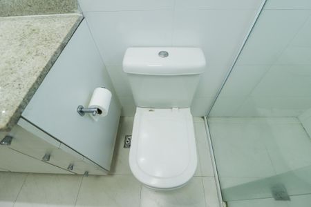 Apartamento à venda com 139m², 3 quartos e 2 vagas Apartamento à venda com 139m², 3 quartos e 2 vagasBanheiro da Suíte 2