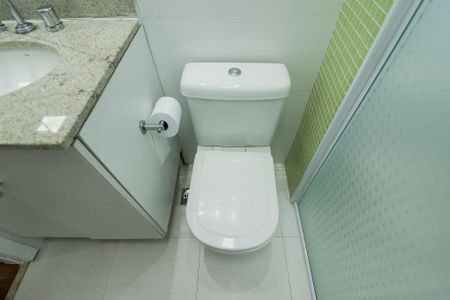 Apartamento à venda com 139m², 3 quartos e 2 vagas Apartamento à venda com 139m², 3 quartos e 2 vagasBanheiro da Suíte 3