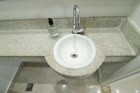 Apartamento à venda com 139m², 3 quartos e 2 vagas Apartamento à venda com 139m², 3 quartos e 2 vagasLavabo