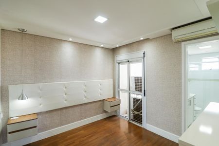 Apartamento à venda com 139m², 3 quartos e 2 vagas Apartamento à venda com 139m², 3 quartos e 2 vagasSuíte 2