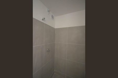 Apartamento para alugar com 45m², 2 quartos e 1 vaga Apartamento para alugar com 45m², 2 quartos e 1 vagaBanheiro