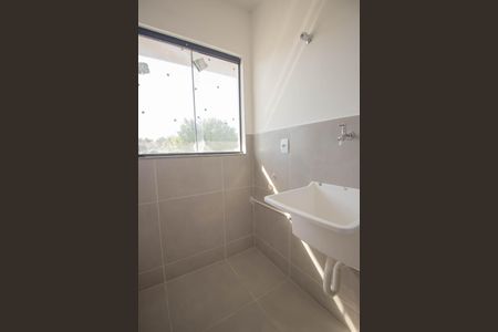 Apartamento para alugar com 45m², 2 quartos e 1 vaga Apartamento para alugar com 45m², 2 quartos e 1 vagaCozinha e Área de Serviço