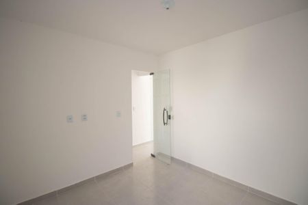 Quarto 1 de apartamento para alugar com 2 quartos, 45m² em Laranjal, São Gonçalo