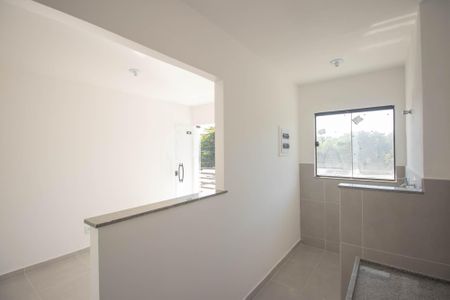 Apartamento para alugar com 45m², 2 quartos e 1 vaga Apartamento para alugar com 45m², 2 quartos e 1 vagaCozinha e Área de Serviço