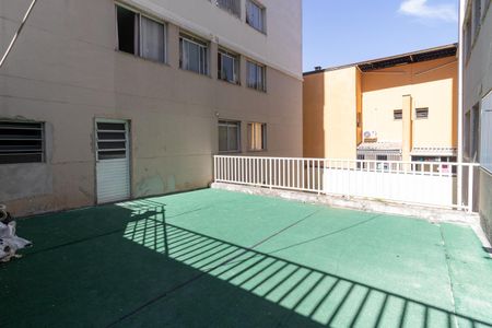Apartamento à venda com 100m², 4 quartos e 1 vagaÁrea comum